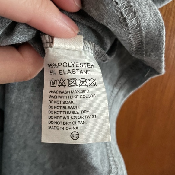 Unbranded grey cropped top - Picture 5 of 5